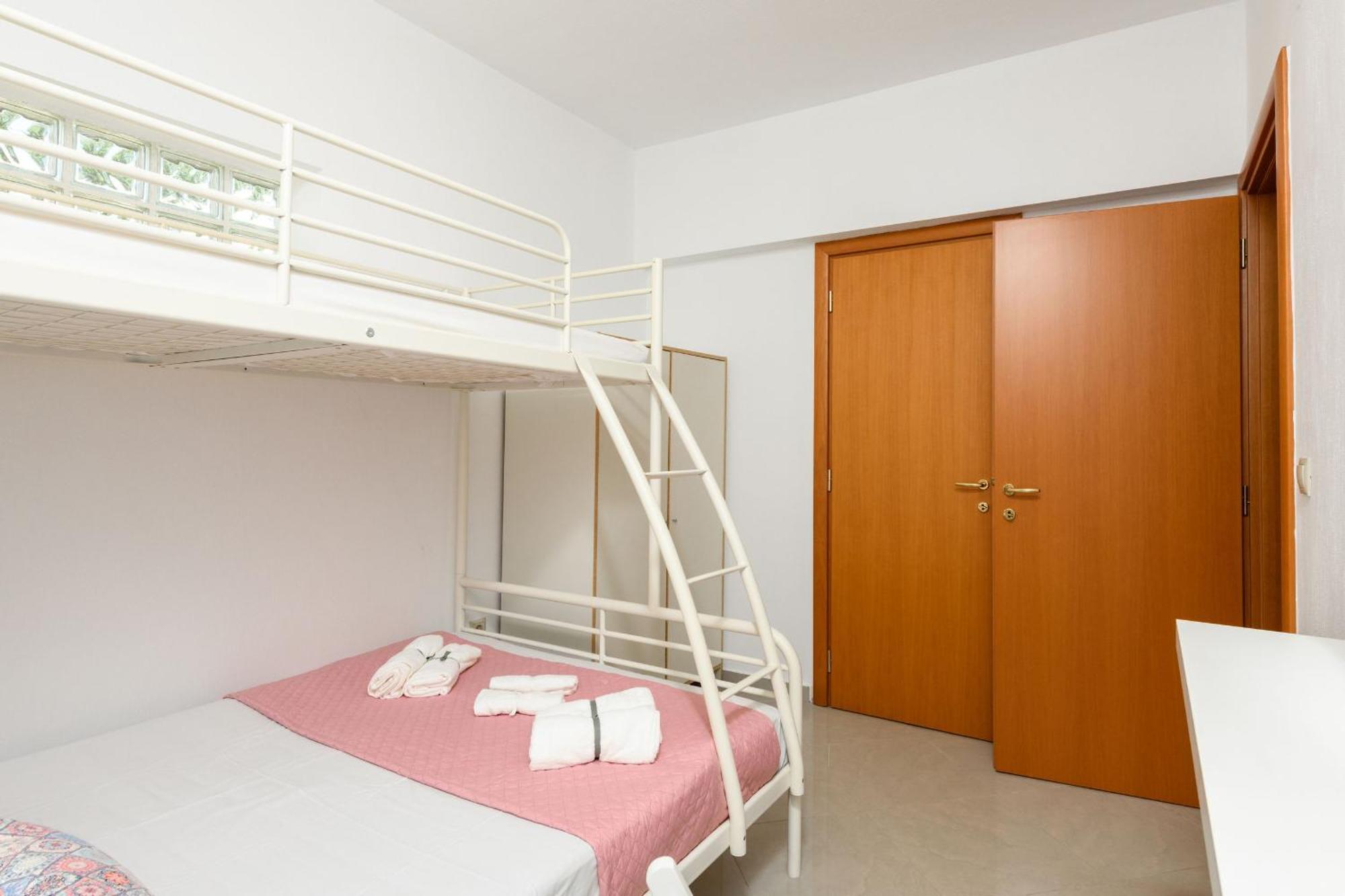 Whitegold Apartments Panagia Panagia  Habitación foto
