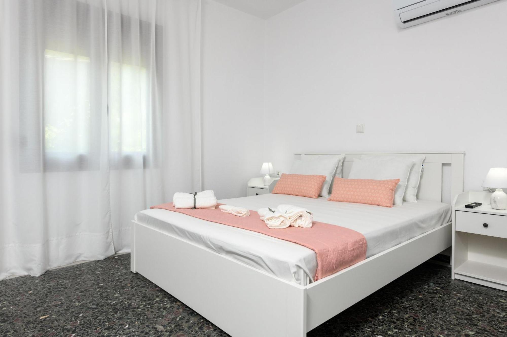Whitegold Apartments Panagia Panagia  Habitación foto